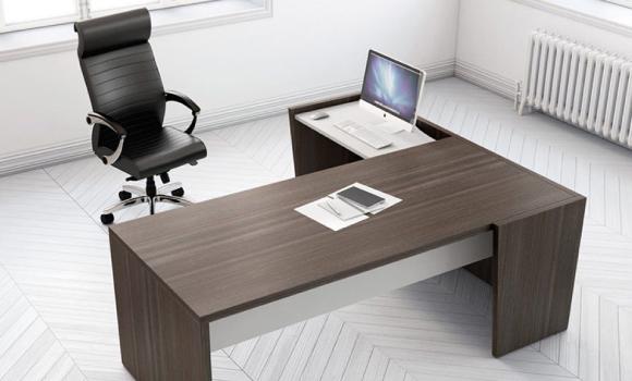 Manager Desk with Wooden Base